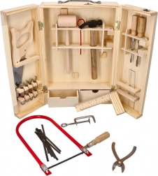 Drvena kutija s metalnim alatom