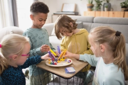 Cikcak – motorička društvena igra za djecu