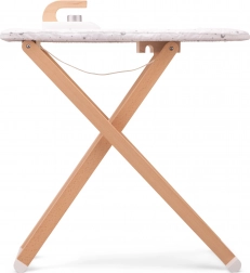 Drveno dječje glačalo i daska za peglanje