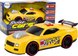 Žuti trkaći auto sa svjetlima i zvukovima