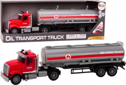 Kamion cisterna sa svjetlima i zvukovima