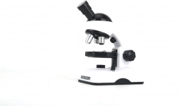 Mikroskop za male znanstvenike