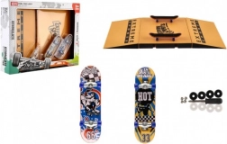 Set prstnog skateboarda s rampom i alatom, 2 kom