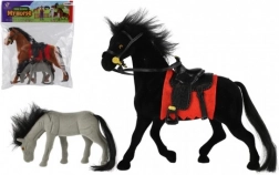 Igračka konj s sedlom i ždrijebetom