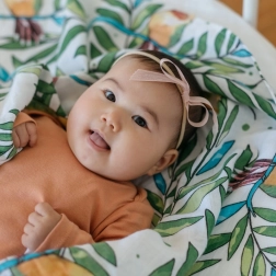 Tommy Lise muslin tetra od biopamuka Airy Grace 120 x 120 cm