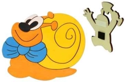 Drvena dekorativna magnetna figurica puž