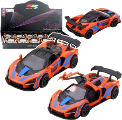 Metalni sportski automobil 1:32 s pull-back pogonom i otvarajućim vratima – narančasti