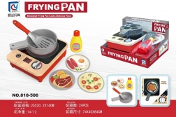 Drvena dječja kuhinjica s priborom