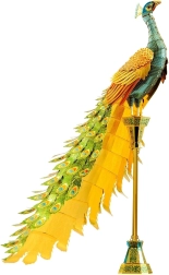 Metalni 3D model pauna – METAL EARTH ICONX