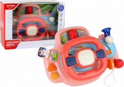 Interaktivni višenamjenski simulator vožnje s ružičastim volanom