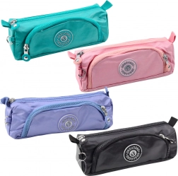 Školska pernica s dva pretinca i privjeskom