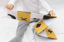 Kontrastna tekstilna slikovnica MyMoo