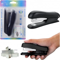 Crna uredska klamerica s kapacitetom do 30 listova