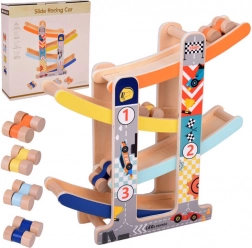 Drvena zabavna staza za autiće sa toboganom