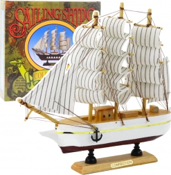 Dekorativni model trojarbolne jedrilice bijeli