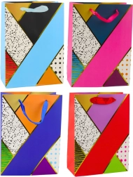 Papirnata poklon-vrećica geometrijski uzorci 23 x 18 x 10,5 cm