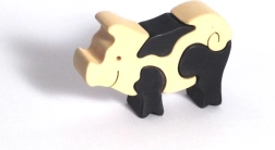 Fauna drvene slagalice s umetanjem malo praščić