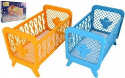 Plastični krevetić za lutke bez posteljine