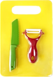 Children's kitchen set – cutting board, knife and peeler (3 pcs)