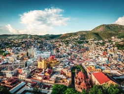 Ravensburger puzzle Guanajuato, Meksiko 2000 dijelova