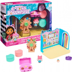 GABBY’S DOLLHOUSE kreativna soba s vrtuljkom i figuricom Tekturzątko