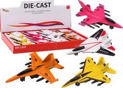 metalni lovački zrakoplov na inercijski pogon