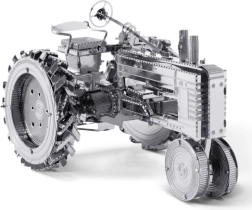 METAL EARTH 3D puzzle Traktor