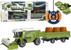 RC poljoprivredni kombajn sa zelenom prikolicom