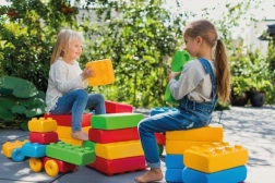 Građevne kocke s kotačićima - 30 komada