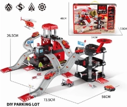 Parkiralište sa 6 metalnih autića i helikopterom