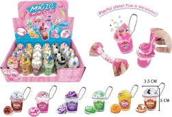 Privjesak s mini sluzom u čašici