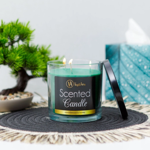 Scented Candle with Sandalwood and Honey Fragrance 350 g