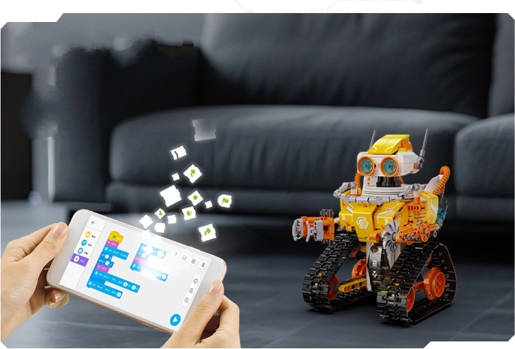 Dvostruko upravljanje: RC 2,4 GHz i mobilna aplikacija