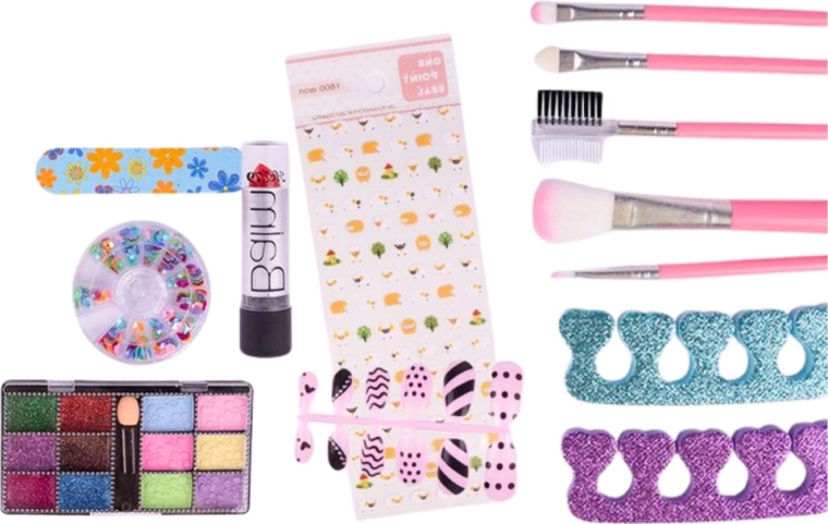 Sve za malu vizažisticu na jednom mjestu