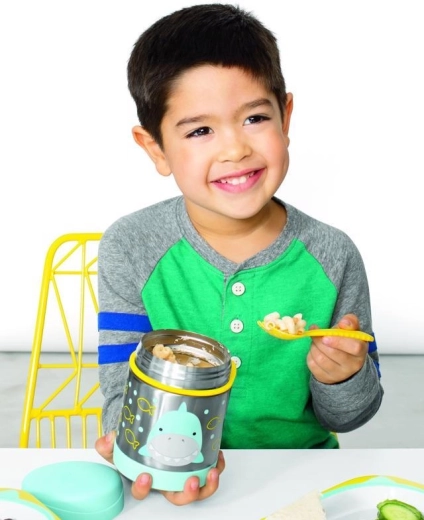 Široko grlo za lako posluživanje i čišćenje