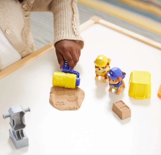 Alati i valjak s otiscima