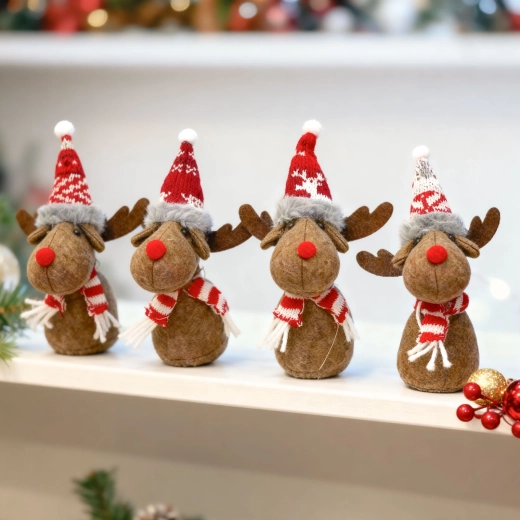 Christmas Reindeer Gnome 18 cm, Assorted - 1 piece