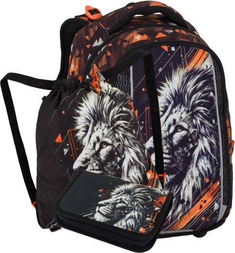 Bagmaster Vega small school set for first graders with a lion motif
