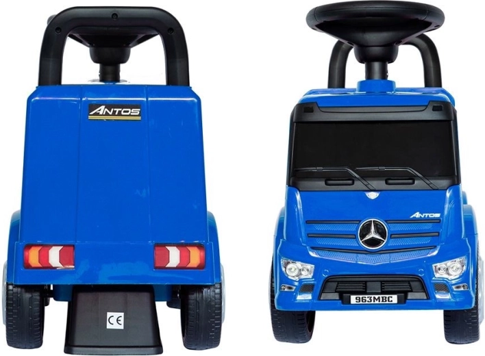 Službena licenca Mercedes‑Benz i realističan dizajn trucka