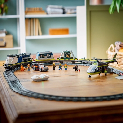 Cjelovita akcijska scena na tračnicama