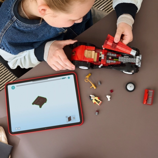 Intuitive building with the LEGO Builder app