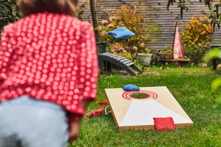 Cornhole Toss Game