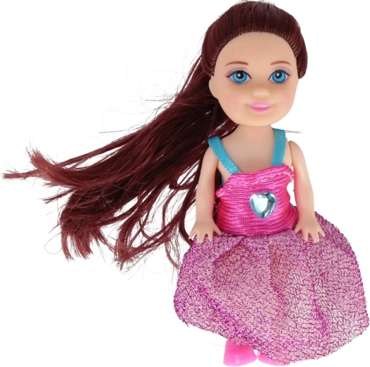 Stilizirane odjeće i češljiva kosa