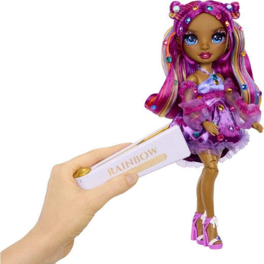 Urešavanje kose i outfita duginim kristalima