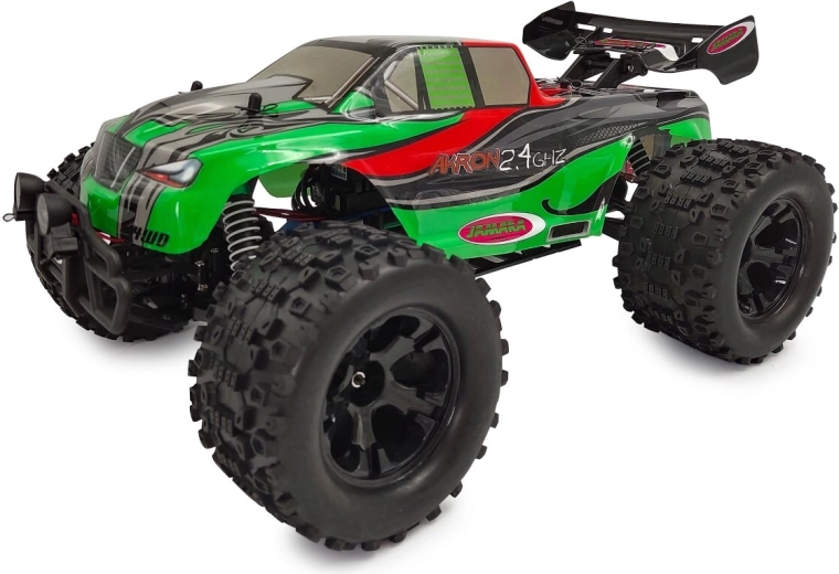 Powerful 4WD drivetrain for off-road use