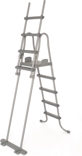 Protuklizne stepenice i čvrsti rukohvati