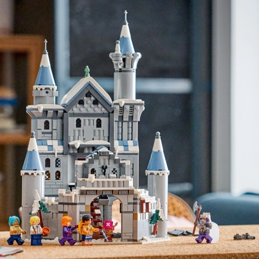 6 ONE PIECE minifigures