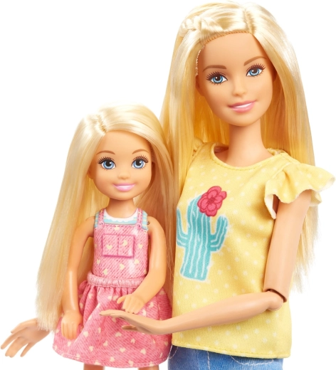 Dvije lutke za igru uloga: Barbie i Chelsea