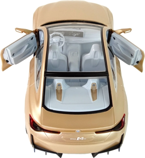 Otvarajuća vrata i razrađena unutrašnjost