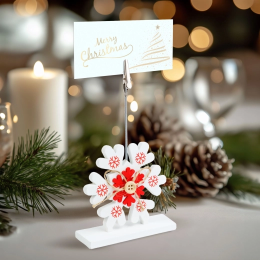 Christmas place card holder with an ice crystal-shaped clip